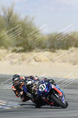 media/Dec-07-2025-CVMA (Sun) [[3e7d2de5dc]]/Race 8-Middleweight Shootout/